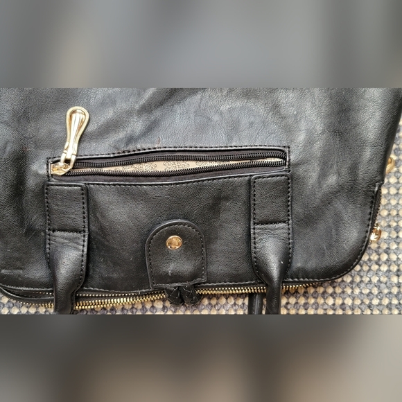 Just Fab purse. - Picture 4 of 15